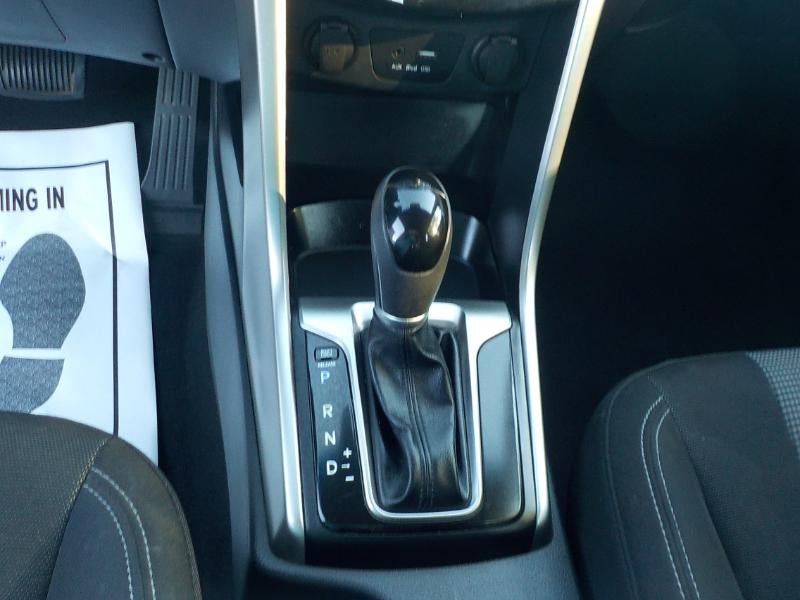 2016 Hyundai Elantra GT 2.0L 6A