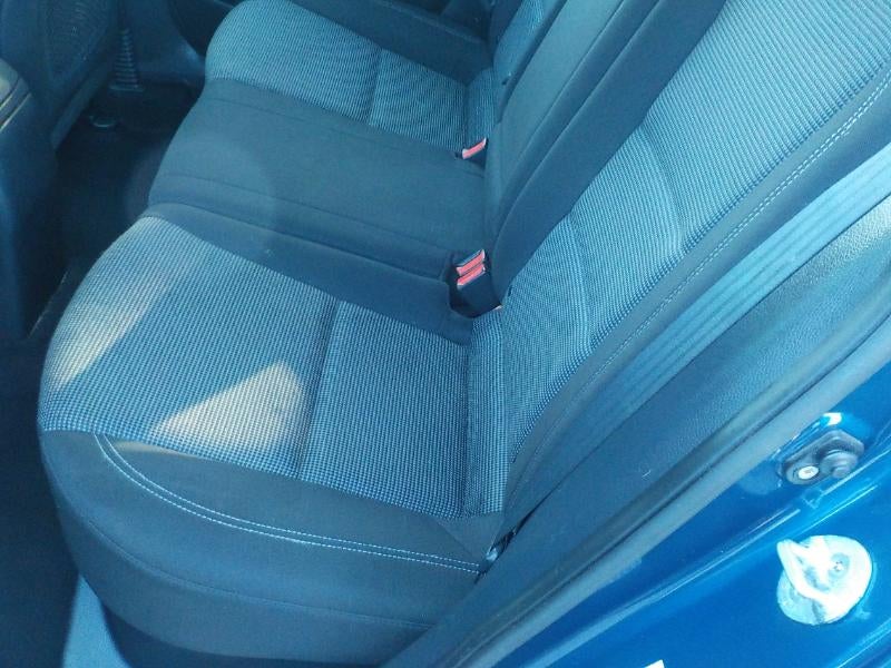 2016 Hyundai Elantra GT 2.0L 6A