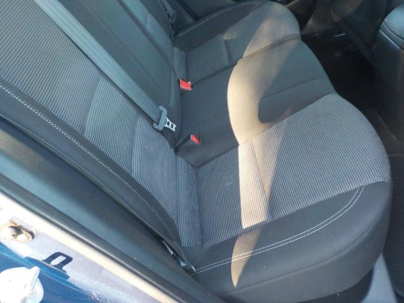 2016 Hyundai Elantra GT 2.0L 6A