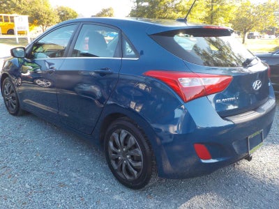 2016 Hyundai Elantra GT 2.0L 6A