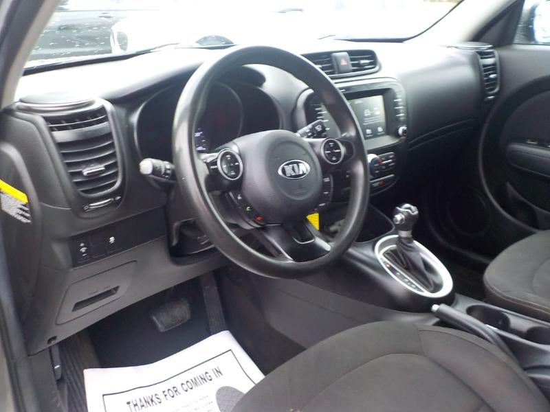 2018 Kia Soul + Auto