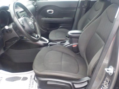 2018 Kia Soul + Auto