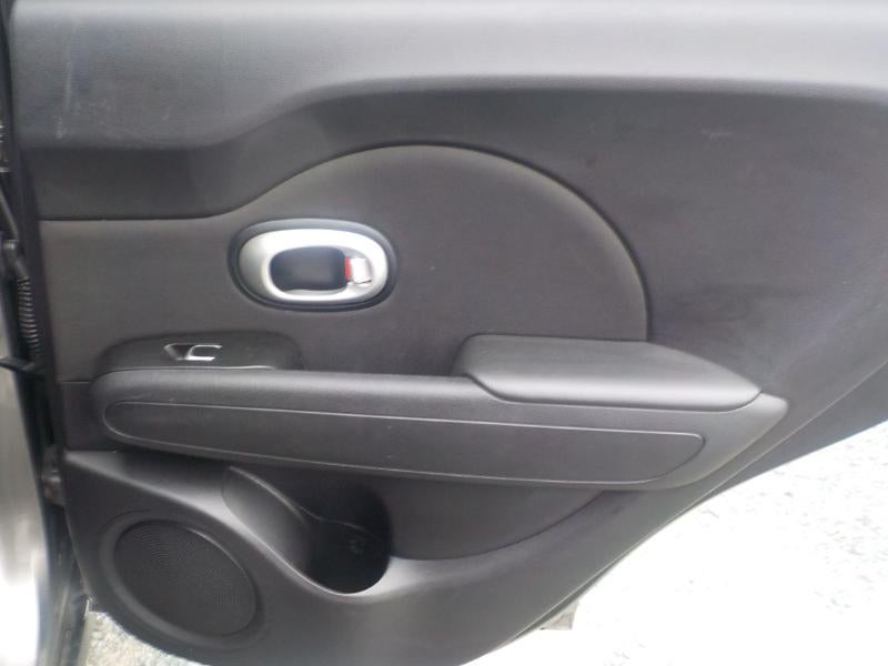 2018 Kia Soul + Auto