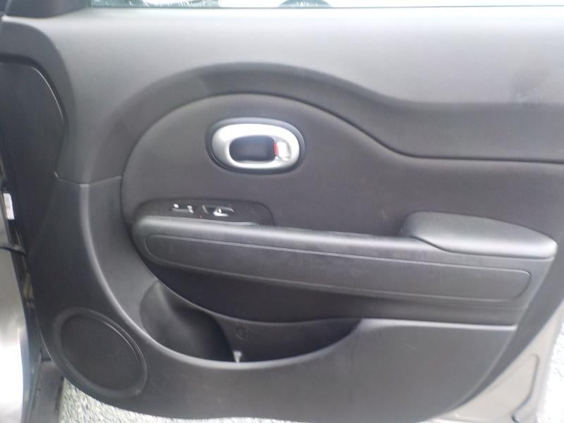 2018 Kia Soul + Auto