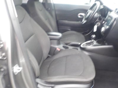 2018 Kia Soul + Auto