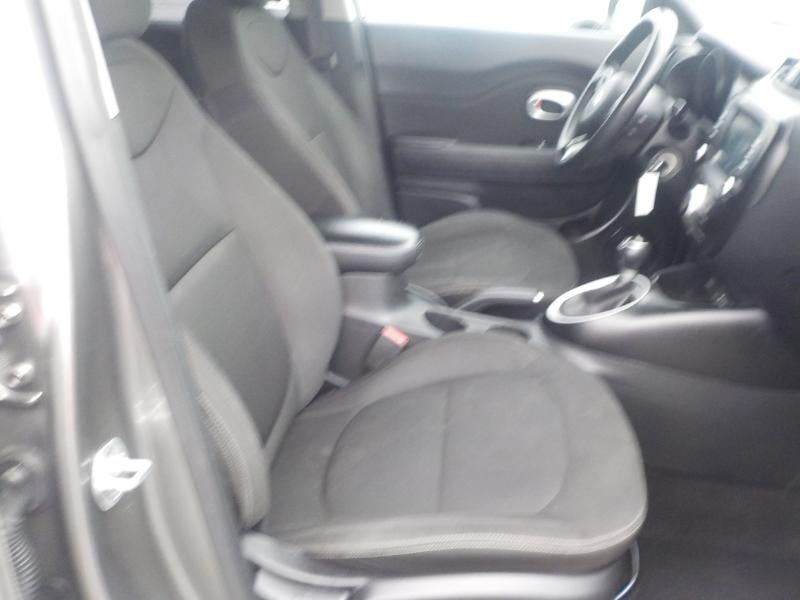 2018 Kia Soul + Auto