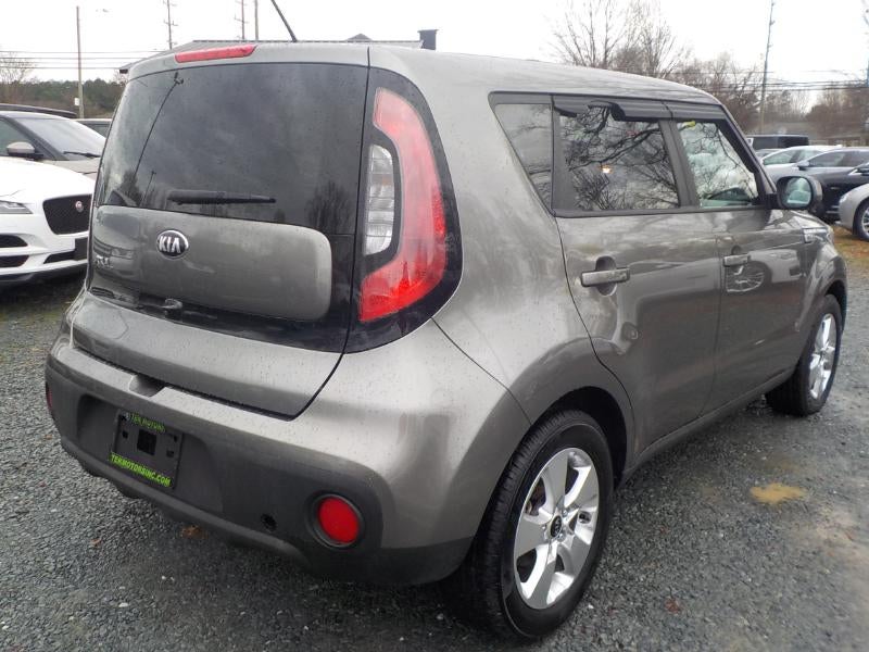 2018 Kia Soul + Auto
