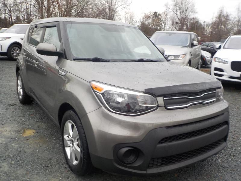 2018 Kia Soul + Auto