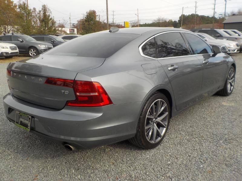 2018 Volvo S90 T5 FWD Momentum