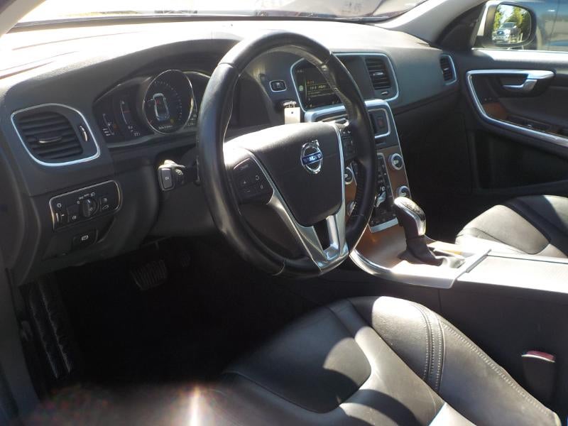 2016 Volvo S60 T5 Drive-E Inscription Platinum FWD