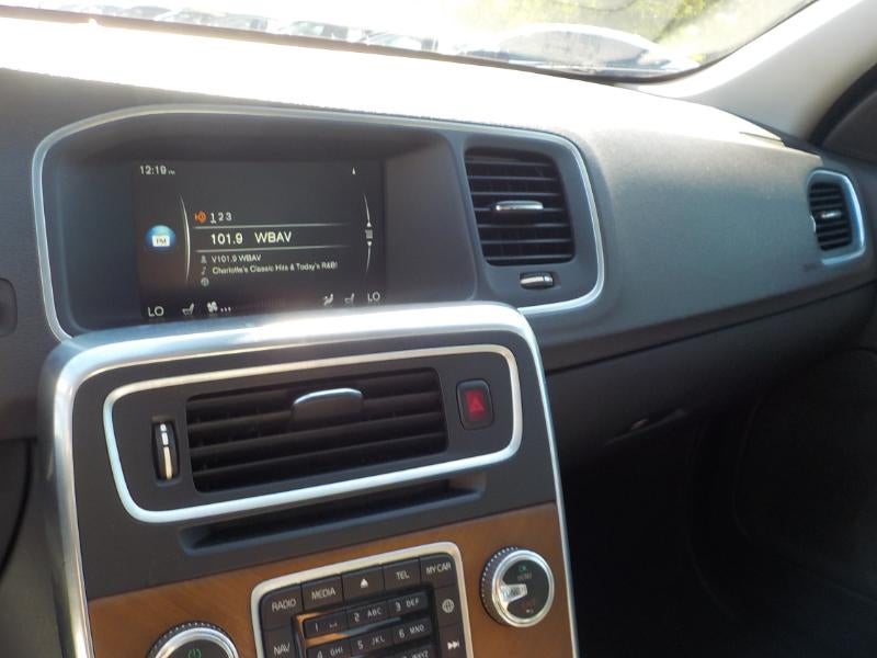 2016 Volvo S60 T5 Drive-E Inscription Platinum FWD