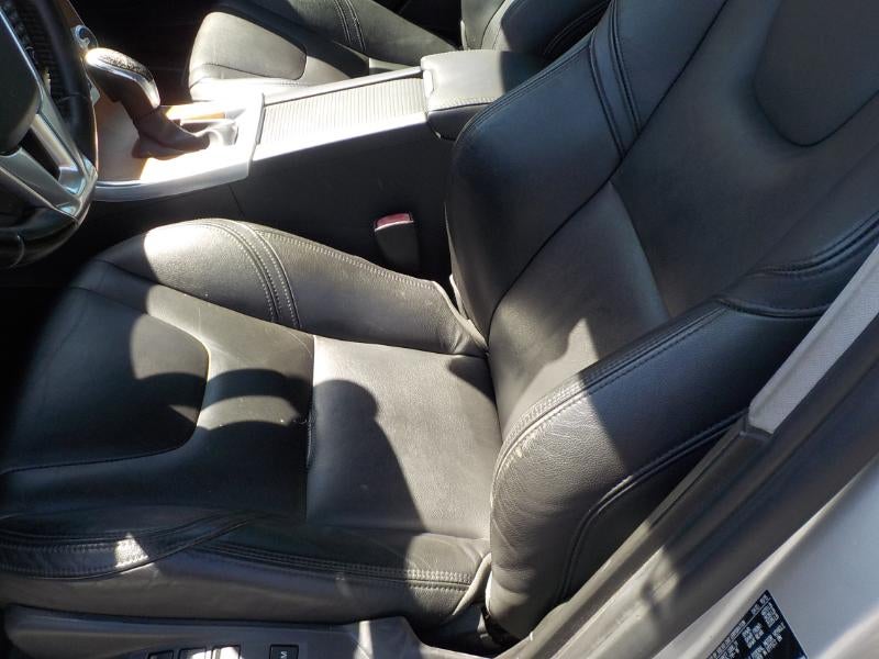 2016 Volvo S60 T5 Drive-E Inscription Platinum FWD