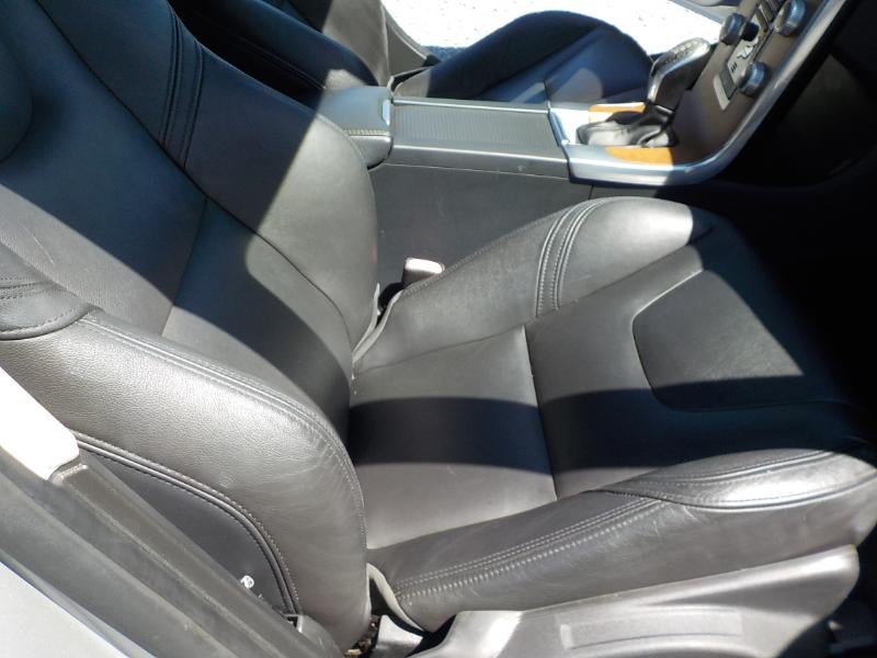 2016 Volvo S60 T5 Drive-E Inscription Platinum FWD