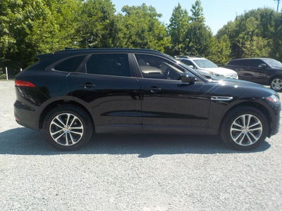 2017 Jaguar F-Pace 35t Prestige