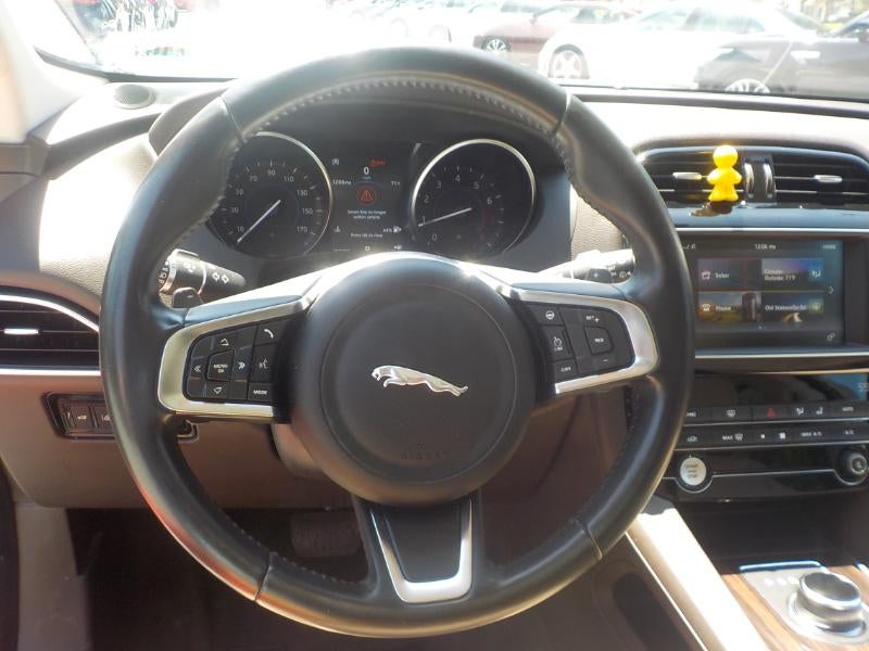 2018 Jaguar F-Pace 25t Prestige AWD
