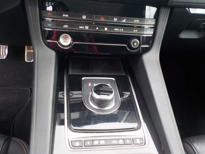 2019 Jaguar F-Pace 30t Prestige AWD