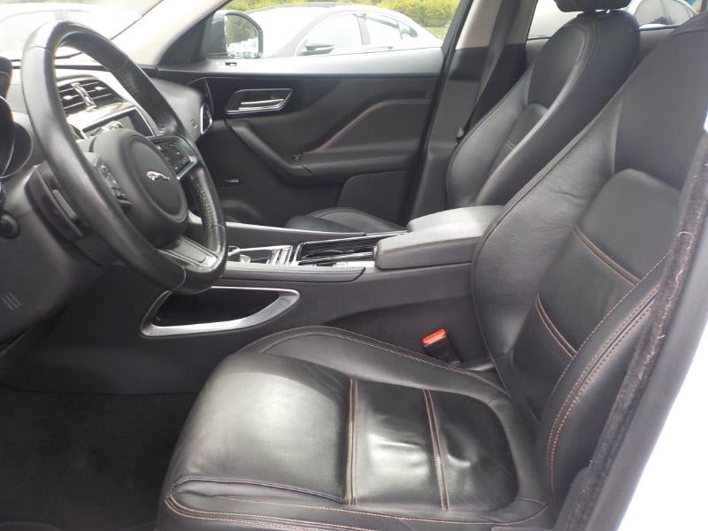 2019 Jaguar F-Pace 30t Prestige AWD