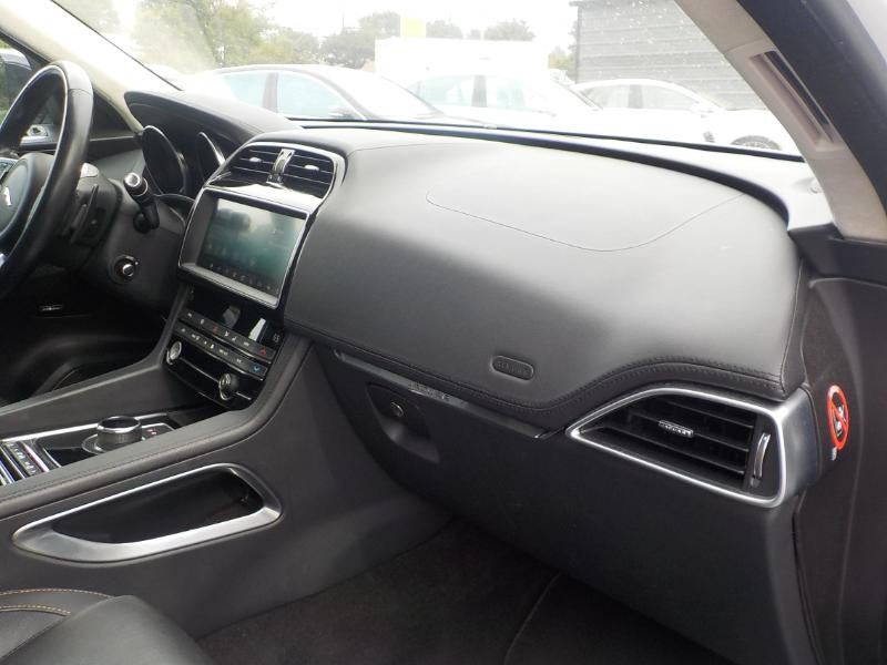 2019 Jaguar F-Pace 30t Prestige AWD