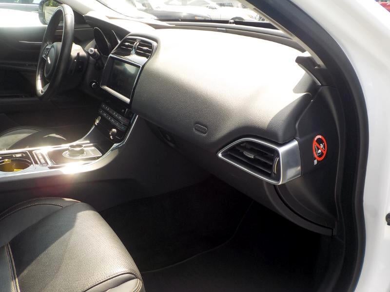 2017 Jaguar XE 20d Prestige AWD