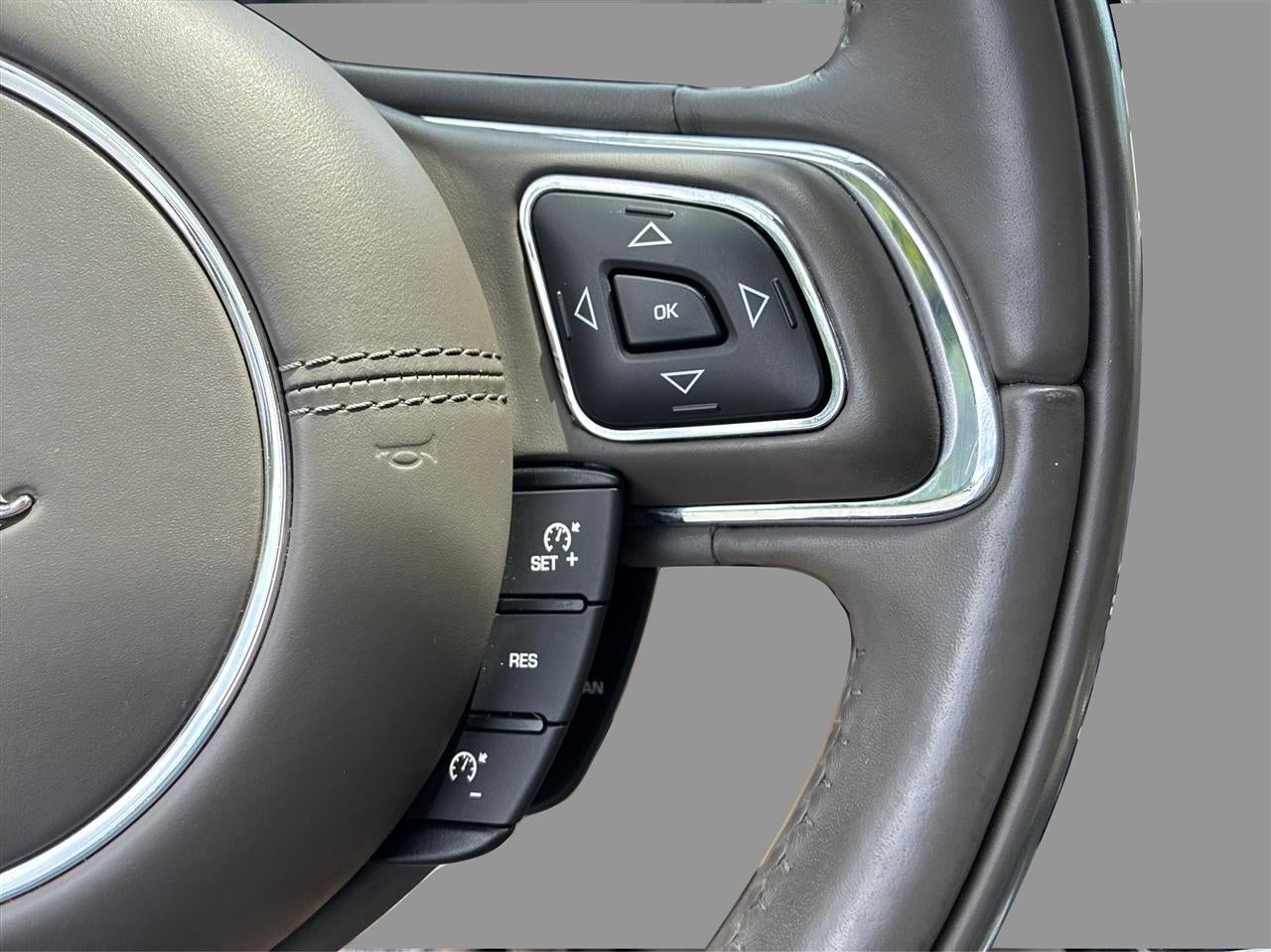 2013 Jaguar XJ-Series XJ