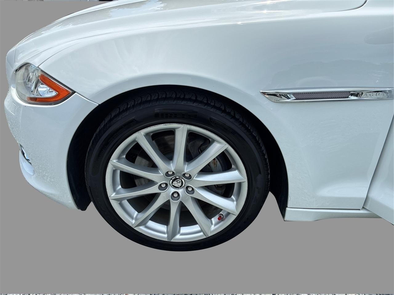 2013 Jaguar XJ-Series XJ