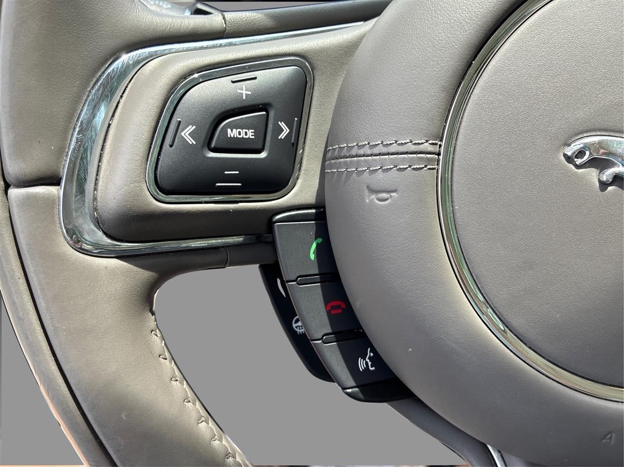 2013 Jaguar XJ-Series XJ
