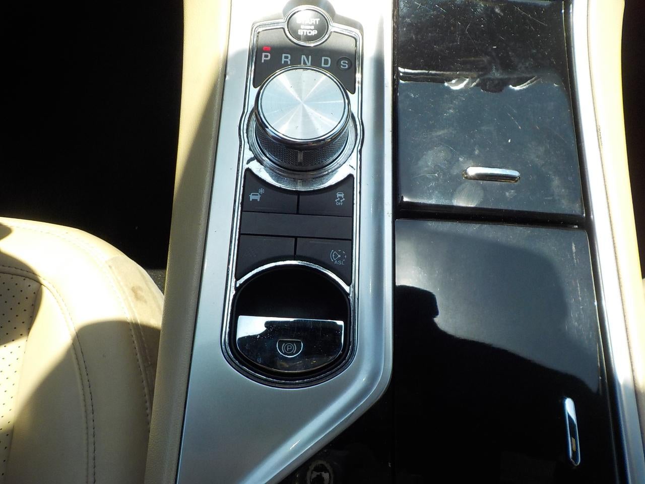 2014 Jaguar XF-Series XF 3.0L V6 SC AWD