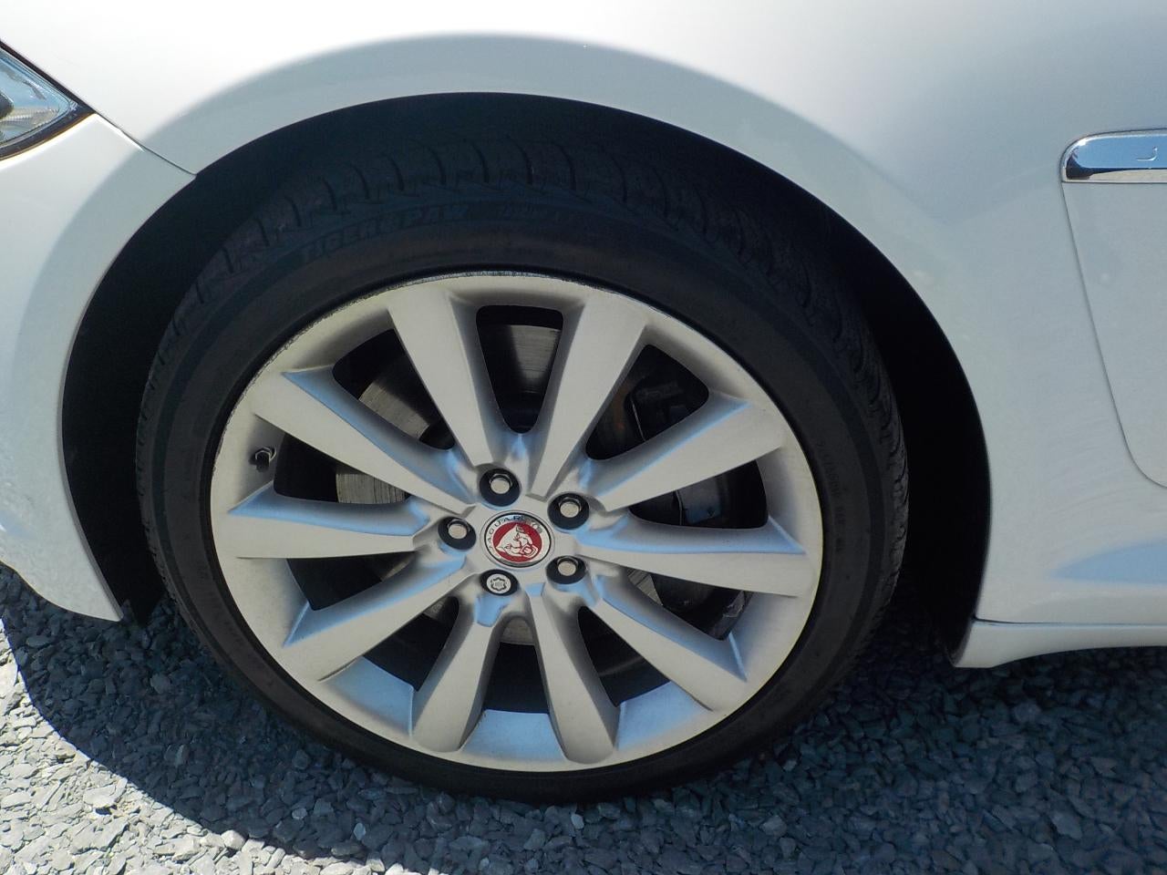 2014 Jaguar XF-Series XF 3.0L V6 SC AWD