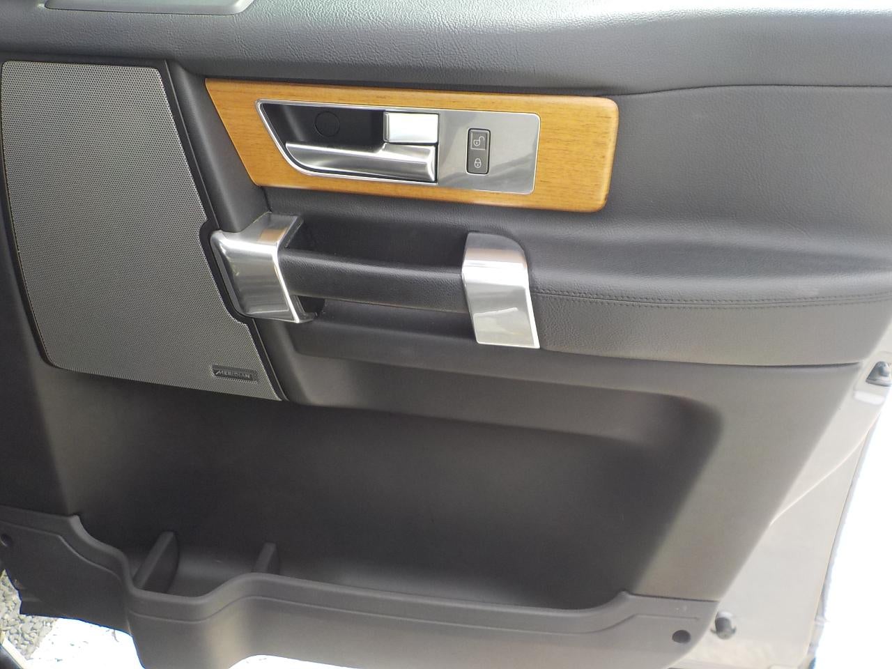 2016 Land Rover LR4 HSE Lux 4D SUV