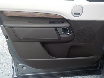 2017 Land Rover Discovery HSE Luxury V6 Supercharged