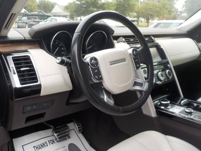 2017 Land Rover Discovery HSE Luxury V6 Supercharged