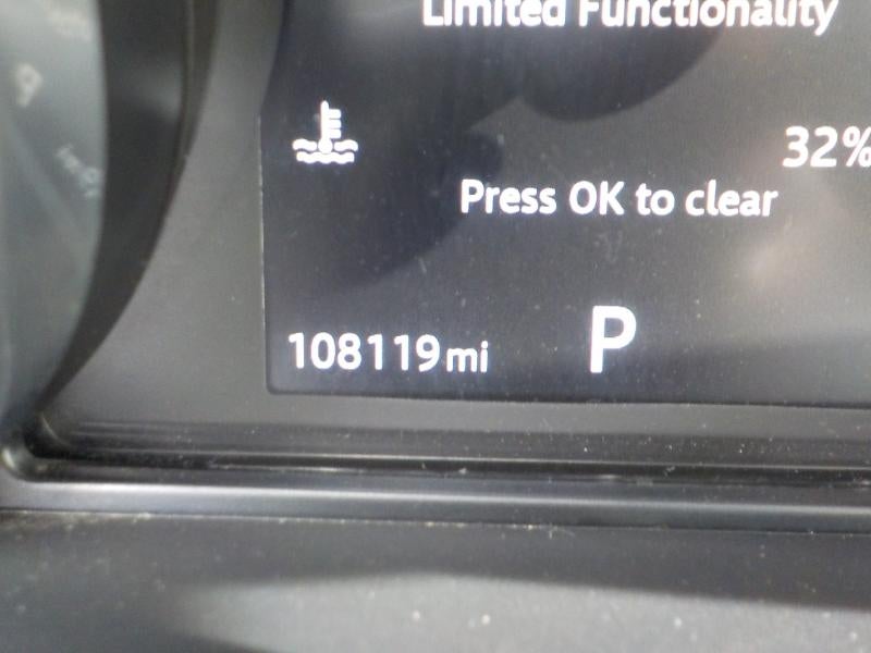 2017 Land Rover Discovery HSE Luxury V6 Supercharged