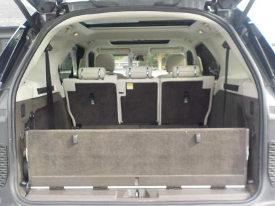 2017 Land Rover Discovery HSE Luxury V6 Supercharged