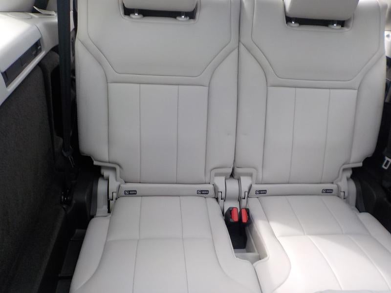 2017 Land Rover Discovery HSE Luxury V6 Supercharged