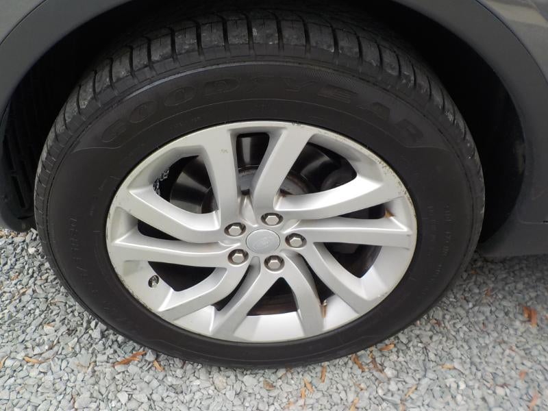 2017 Land Rover Discovery HSE Luxury V6 Supercharged