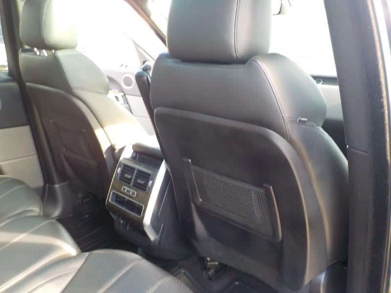 2016 Land Rover Range Rover Sport SE 4D SUV