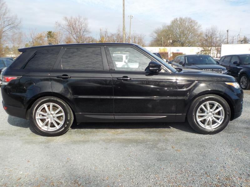 2016 Land Rover Range Rover Sport SE 4D SUV