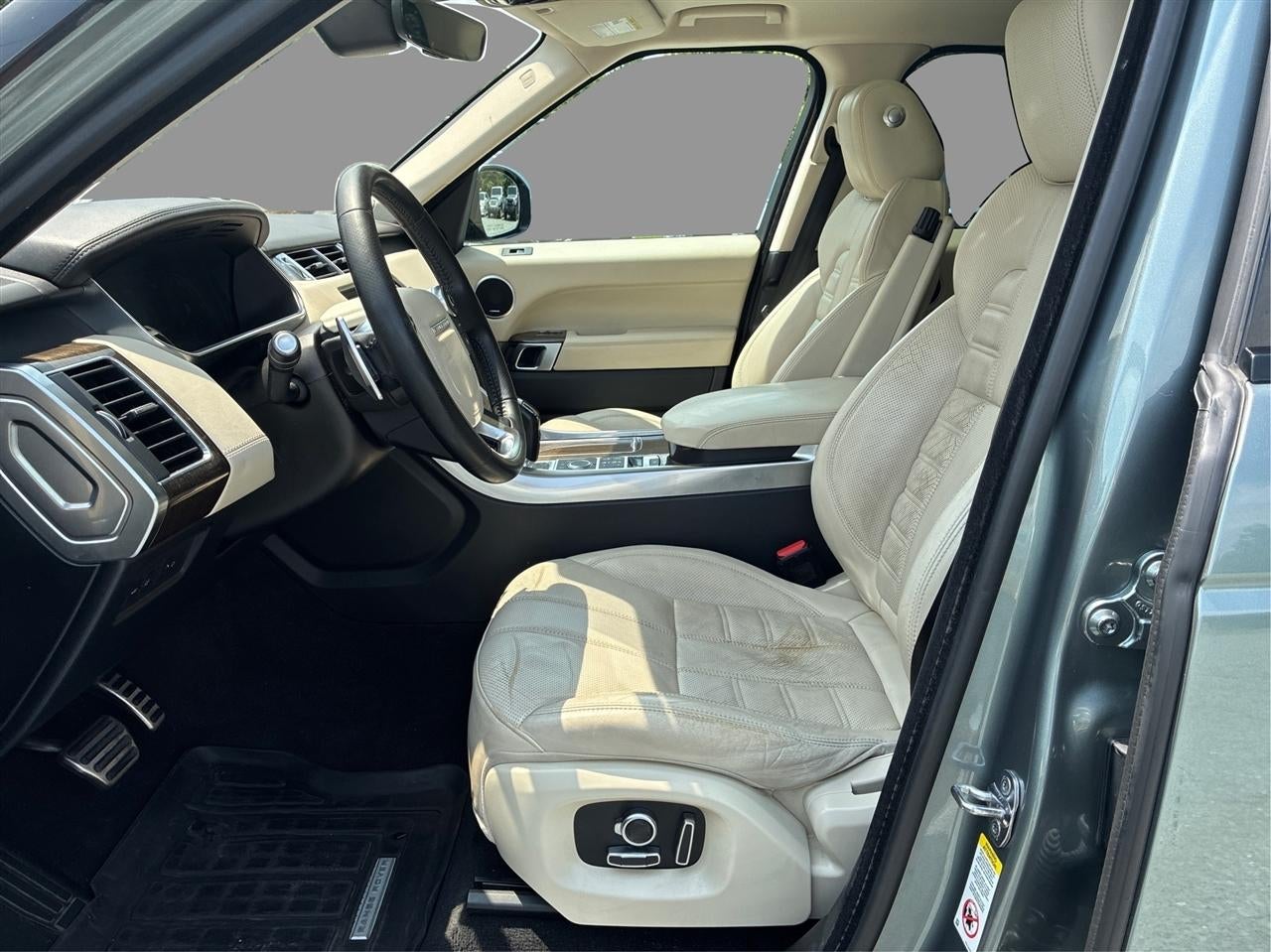 2017 Land Rover Range Rover Sport HSE Dynamic 4D SUV