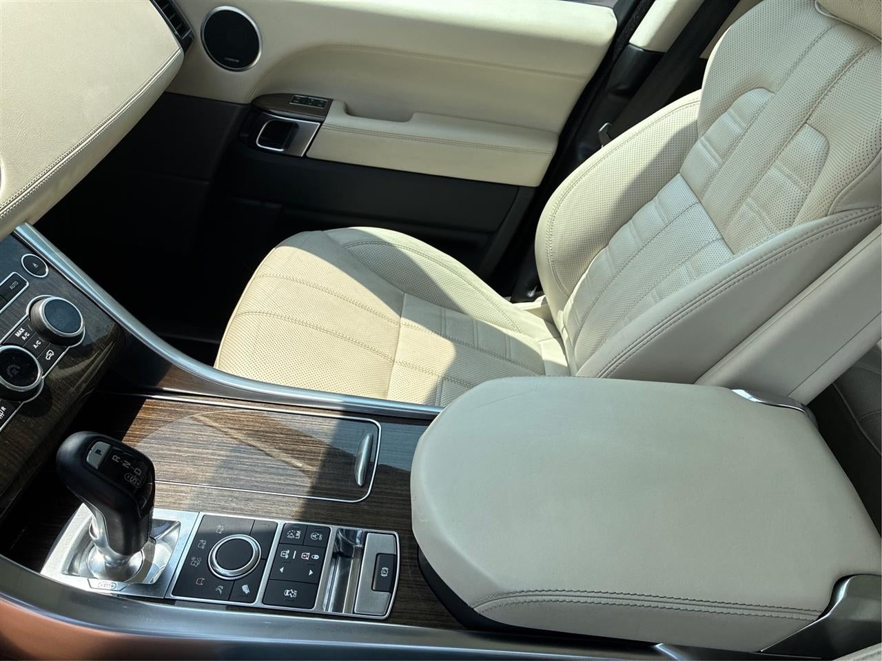2017 Land Rover Range Rover Sport HSE Dynamic 4D SUV