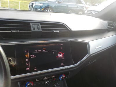 2020 Audi Q3 Premium quattro