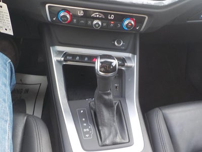 2020 Audi Q3 Premium quattro