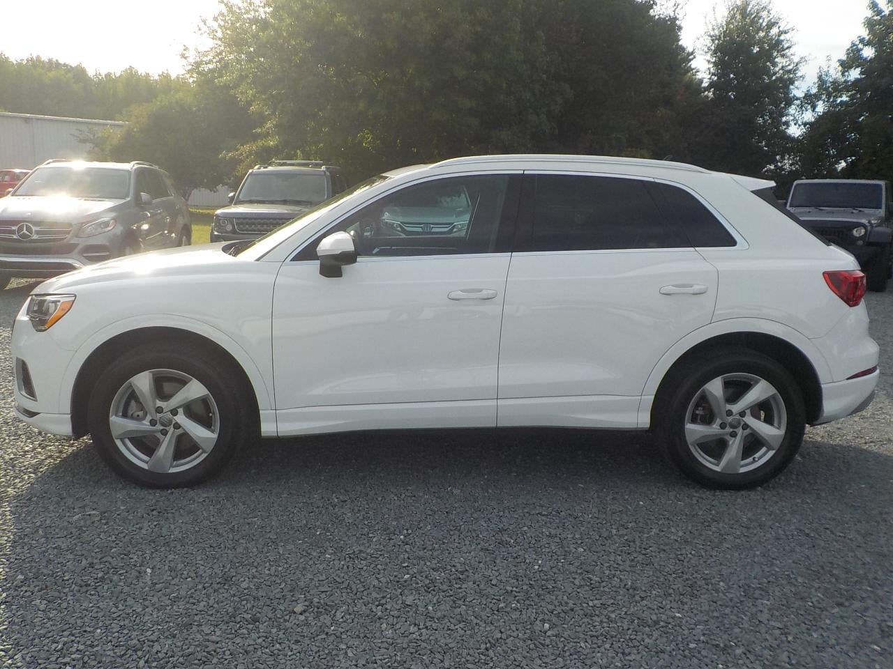 2020 Audi Q3 Premium quattro