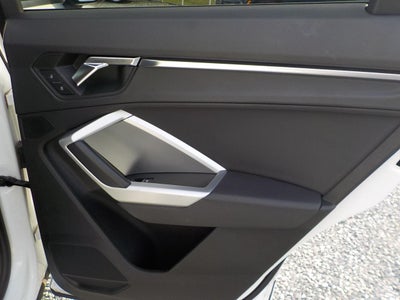 2020 Audi Q3 Premium quattro