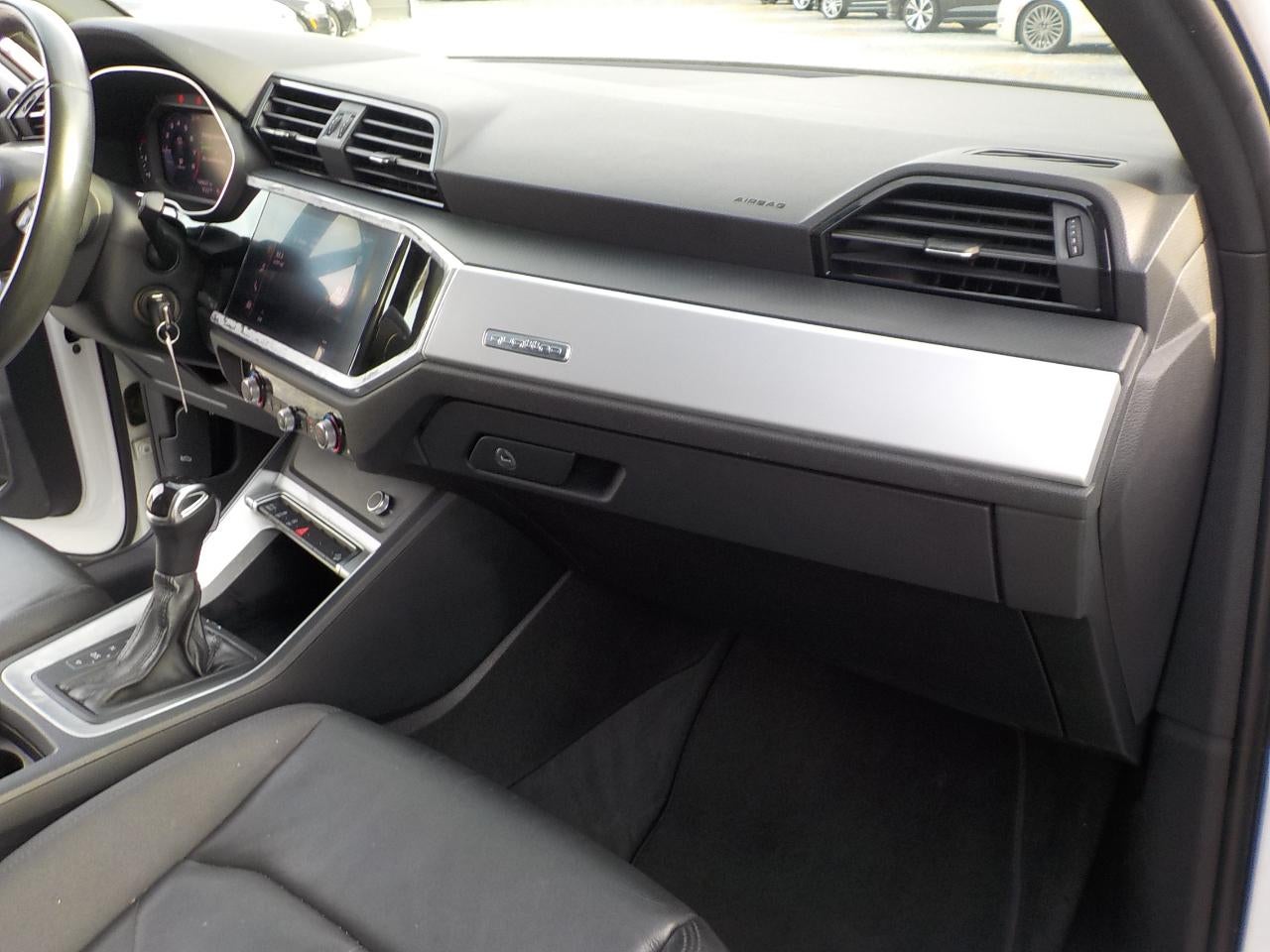 2020 Audi Q3 Premium quattro