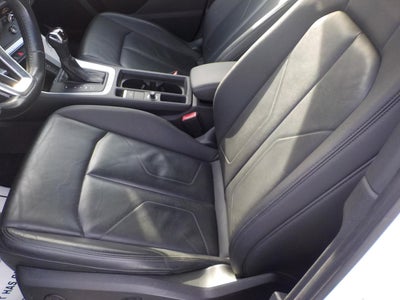 2020 Audi Q3 Premium quattro