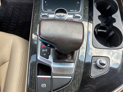 2019 Audi Q7 3.0 Premium Plus quattro 55 TFSI
