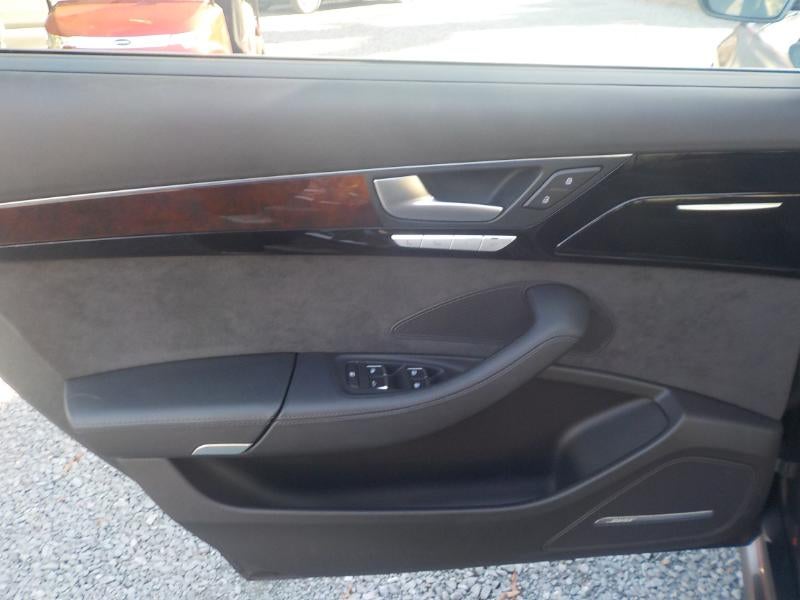 2017 Audi A8 3.0T Sedan L quattro Premium plus Tiptronic