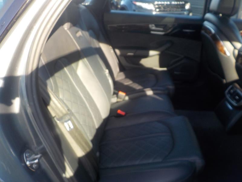 2017 Audi A8 3.0T Sedan L quattro Premium plus Tiptronic