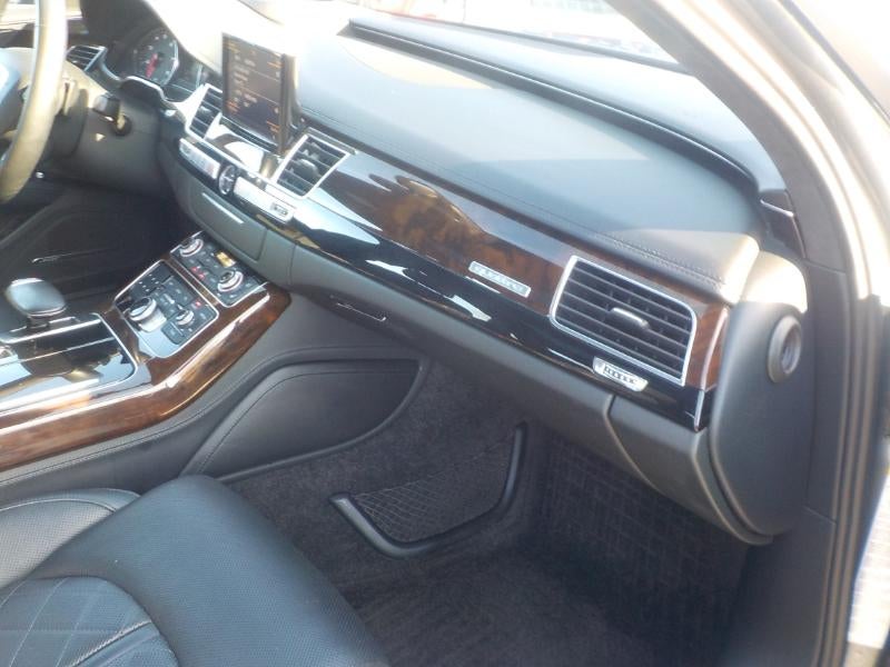 2017 Audi A8 3.0T Sedan L quattro Premium plus Tiptronic