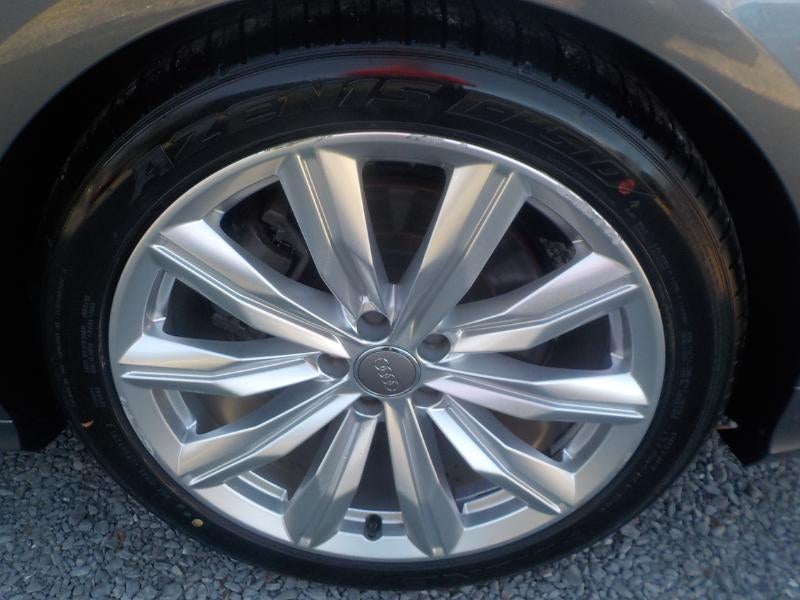 2017 Audi A8 3.0T Sedan L quattro Premium plus Tiptronic